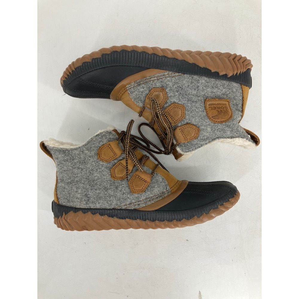 Sorel Out N About Plus Conquest Boots Womens 8 Gray Black Excellent Waterproof - Picture 4 of 9